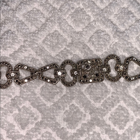 Vintage looking bracelet - Picture 2 of 2